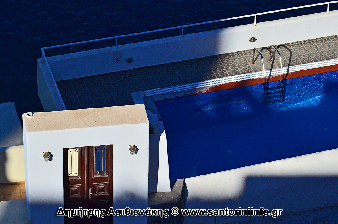 Σαντορίνη ξενοδοχεία 4 αστέρια - links